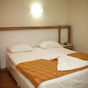 Özhan Hotel